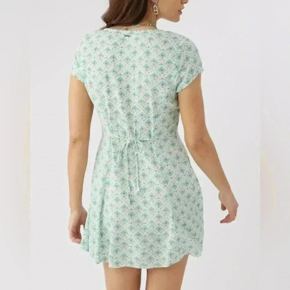 O’Neill MATILDA DRESS - Picture 2 of 7